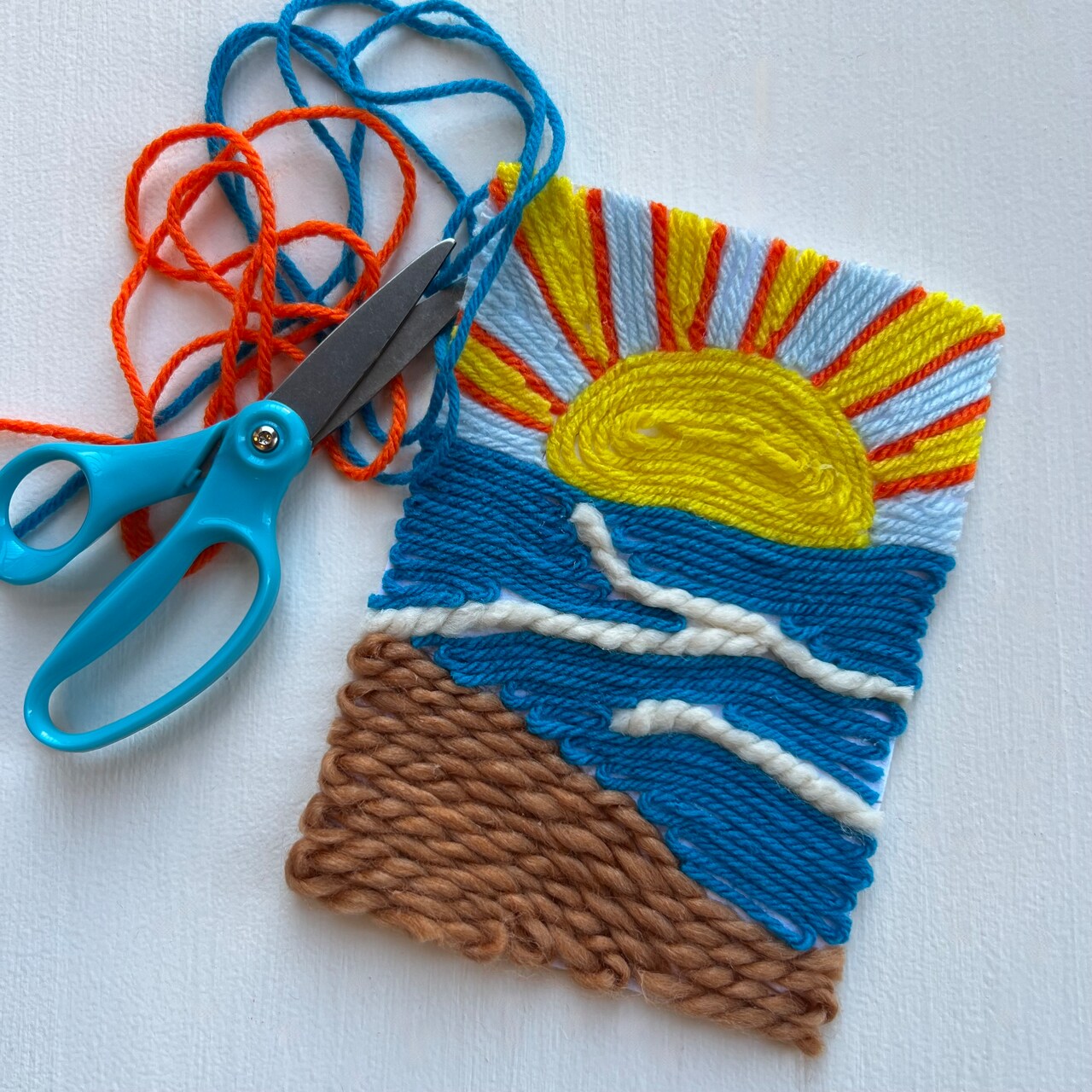 Kids Club: Yarn Artwork